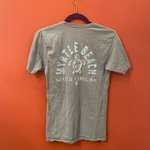 Women t shirts size small excellent